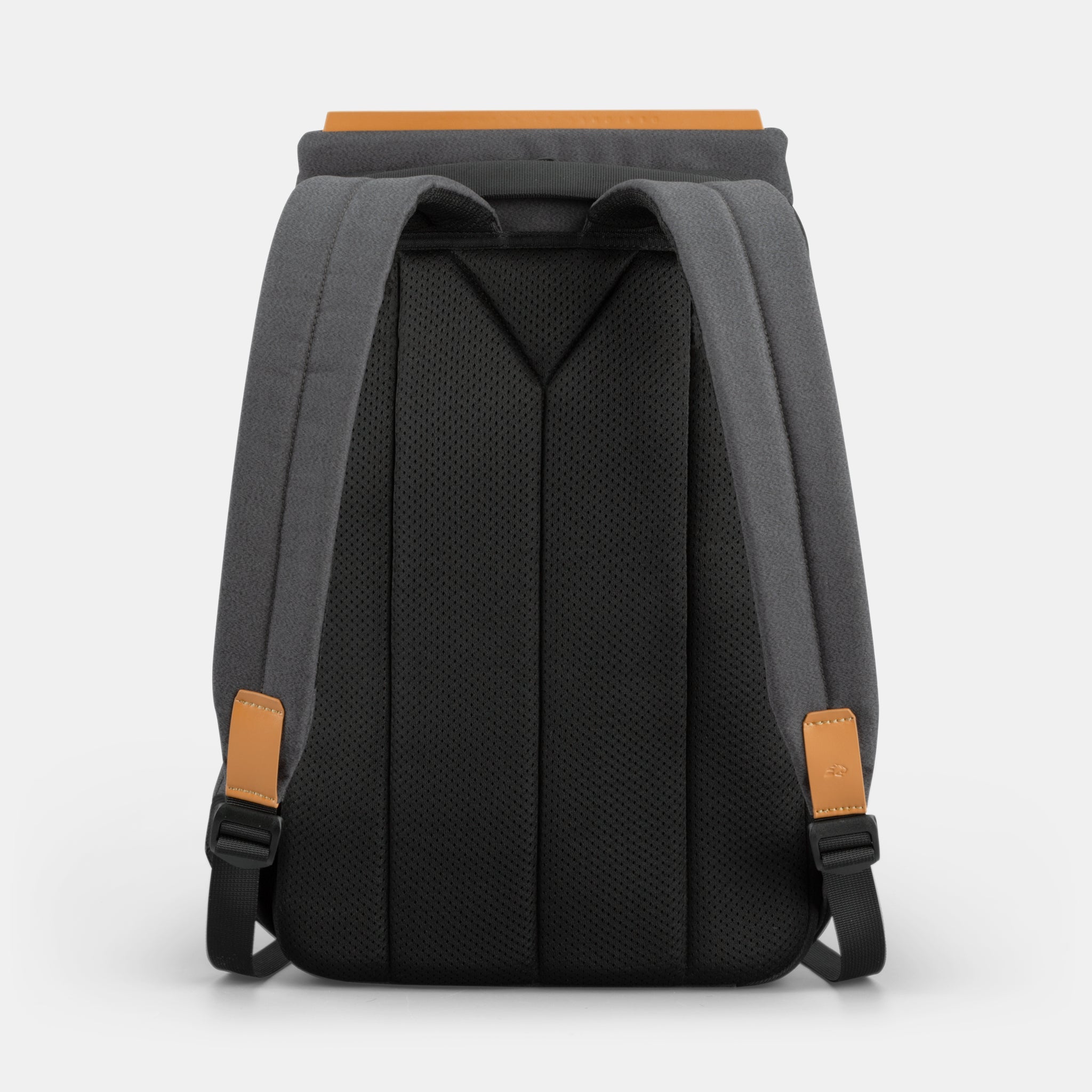 SIMPLE ANTI-THEFT BACKPACK